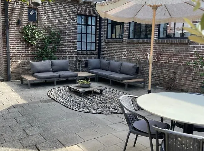 De Lerarenkamer In De Oude School *